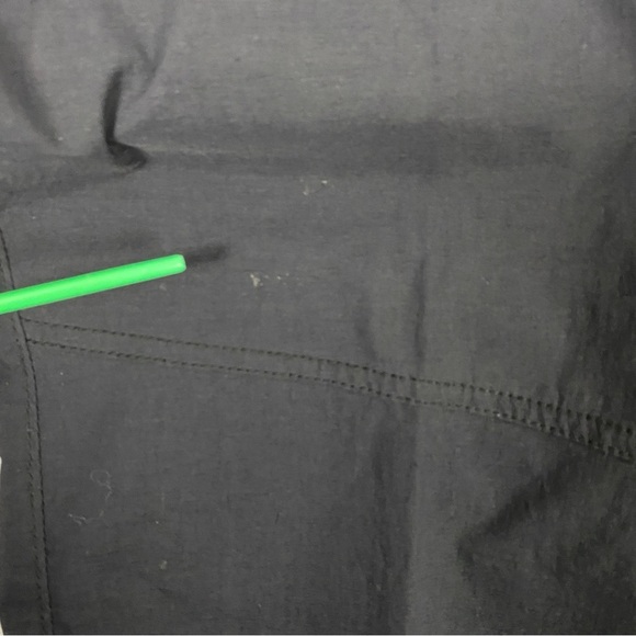 Wind River Black Outdoor Cargo Pants with Straight-Leg Fit - Picture 11 of 13